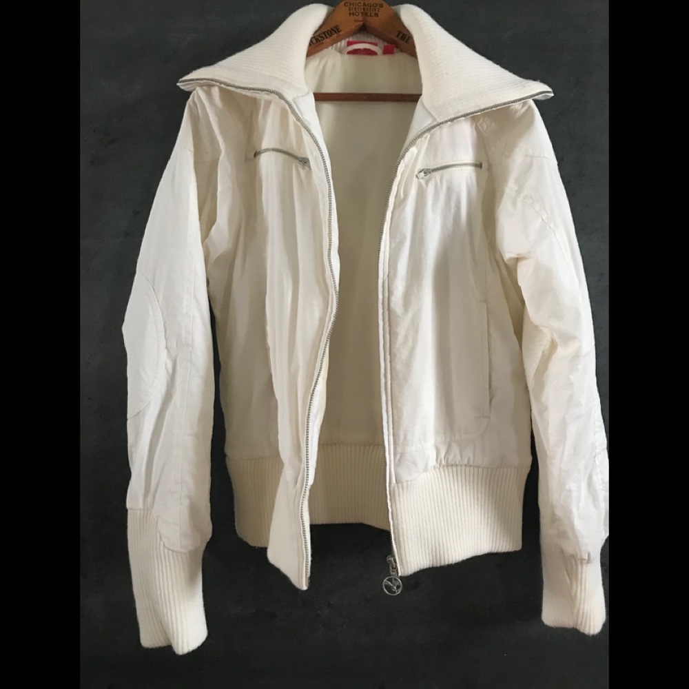 White Puma Jacket - Picture 4 of 8